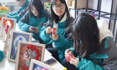 蘭州新華學子別樣迎佳節